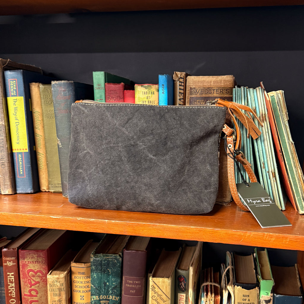 Myra Pouch
